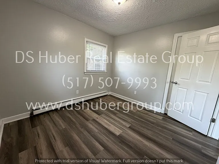 4927 Starr Ave — Photo 10