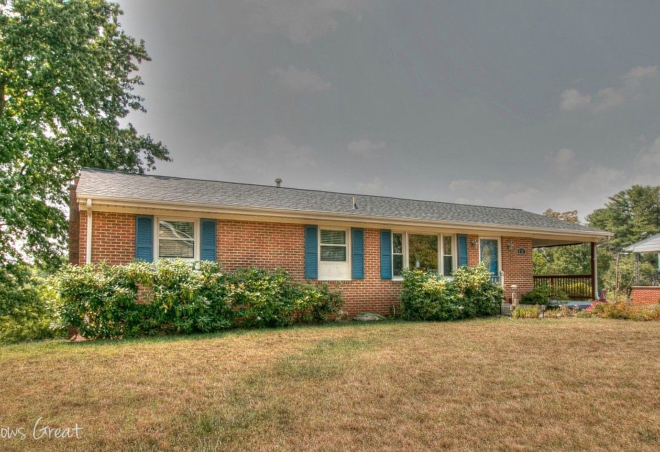 1st image of 1019 Broad Hill Dr