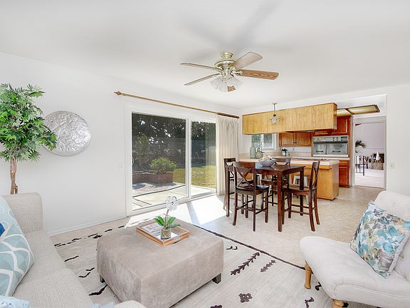 4th image of 144 Villa Rita Dr