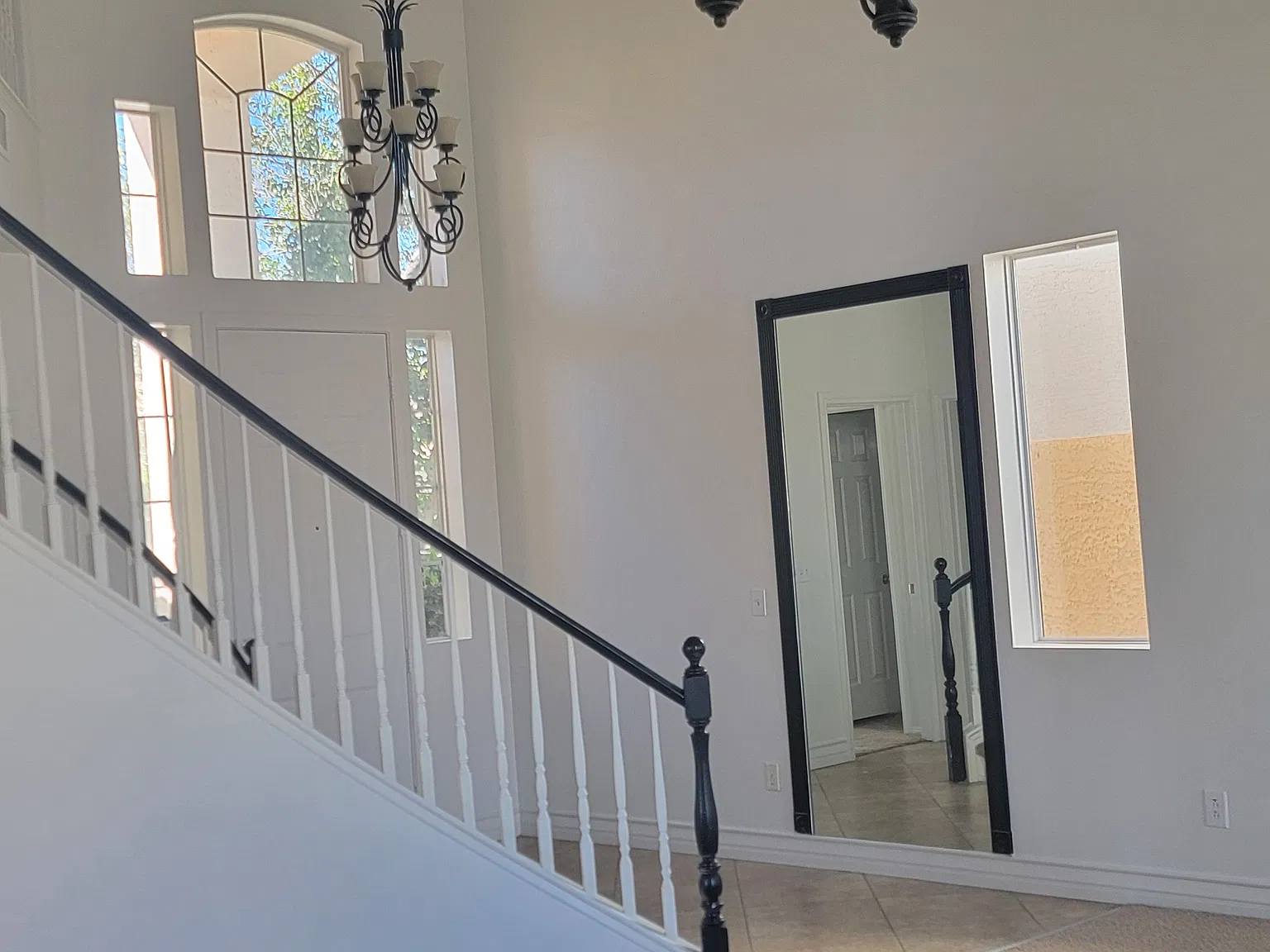 4 bed, 2545 sqft, $3,500 — Photo 4