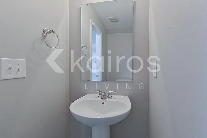 314 Wendover Dr — Photo 7