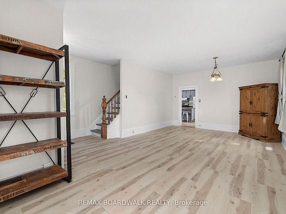 5th image of 291 James St