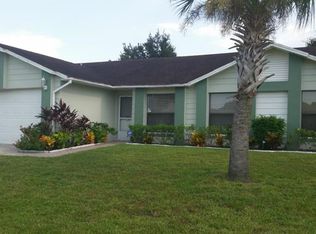 63 Bradford Ct, Kissimmee, FL 34758