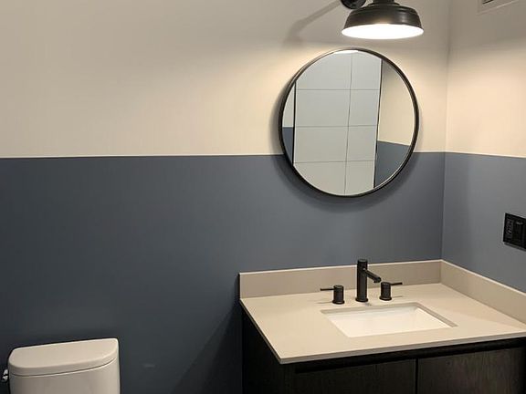 4th image of 2078 N Southport Ave #325