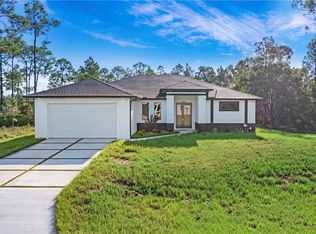 1420 Poinsettia AVE, LEHIGH ACRES, FL 33972