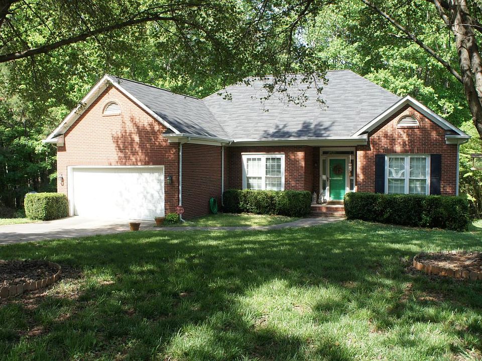 1st image of 2216 Tanfield Dr