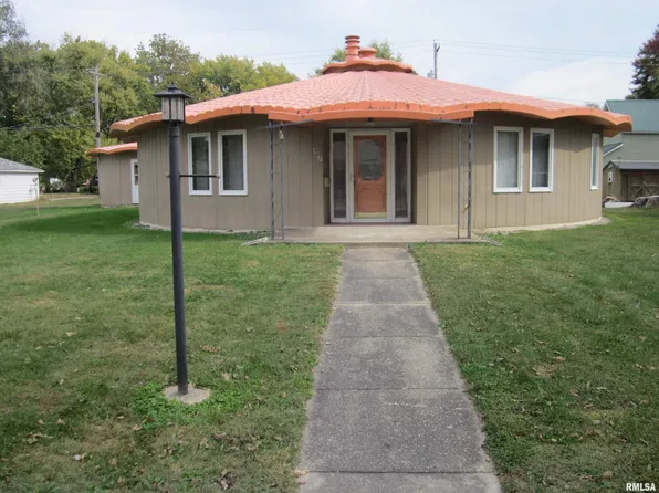 407 N Tonica St, Mason City, IL 62664
