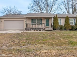 1203 Elizabeth St, Mount Morris, MI 48458