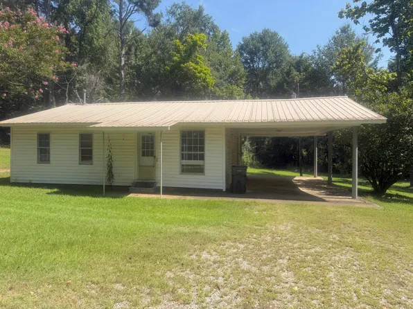 768 Temperance Hill Cir, Potts Camp, MS 38659