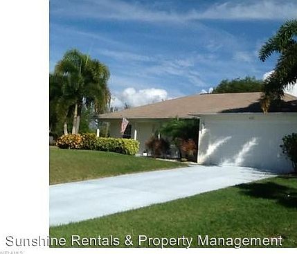 1st image of 4105 SW 14th Ave