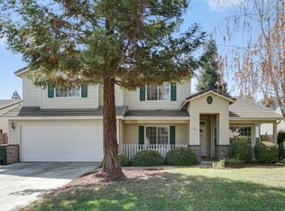533 W Russell Ave, Visalia, CA 93277