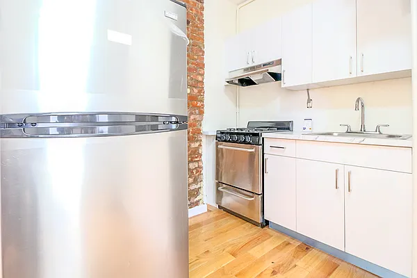 Rented by MySpaceNYC | media 2