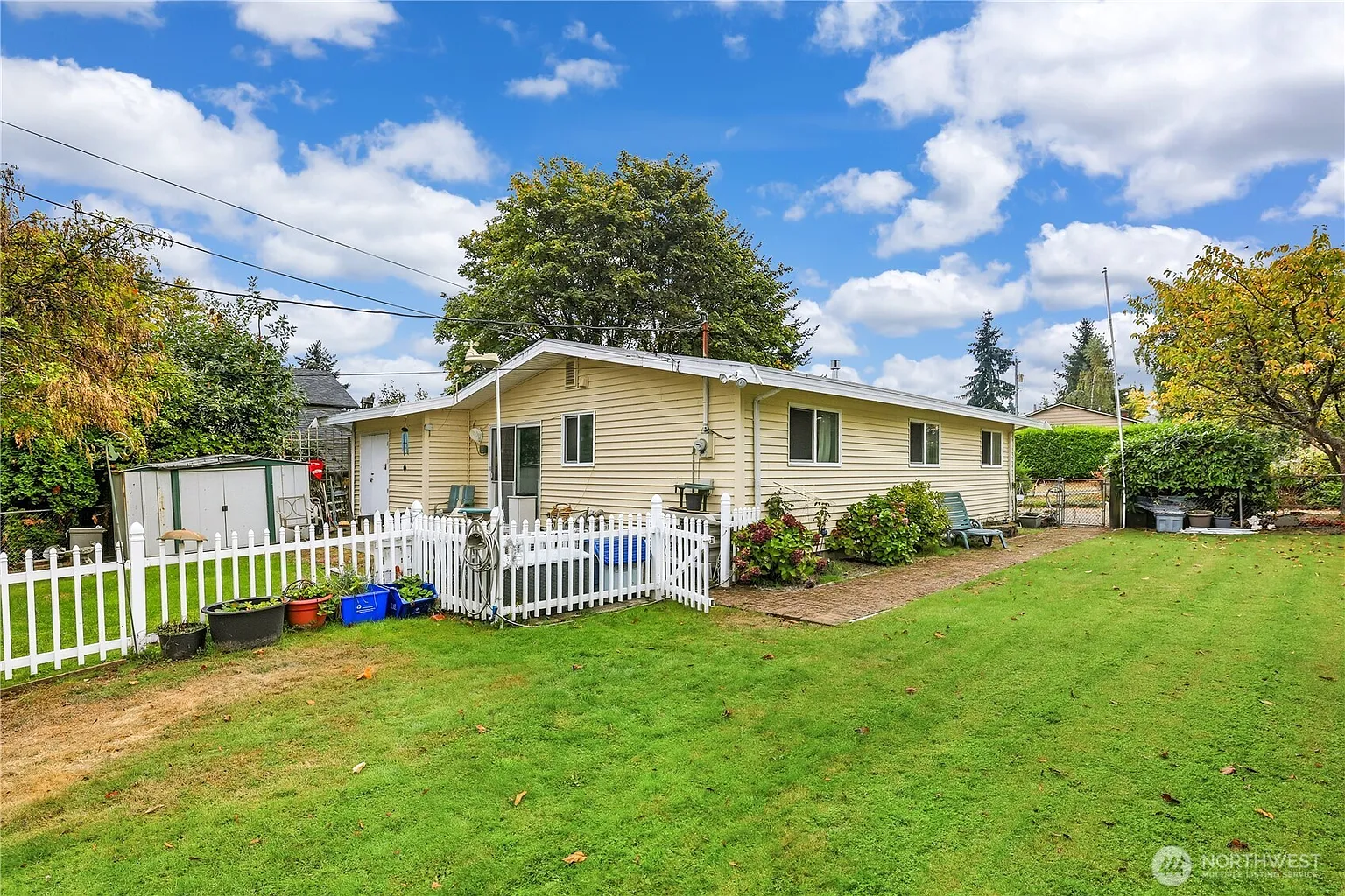 5625 N 47th Street photo 1