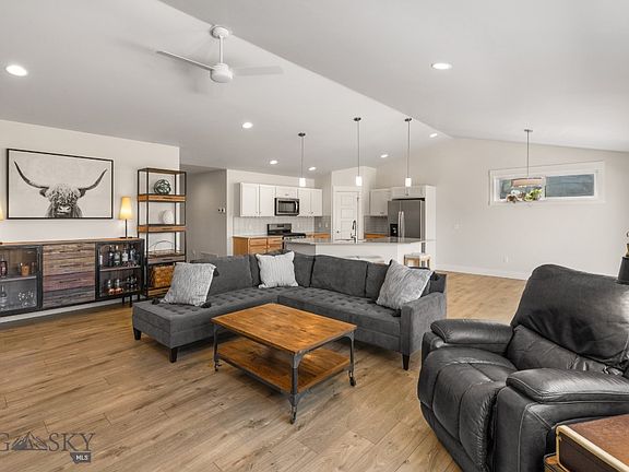 5th image of 1209 Sweetgrass Ln