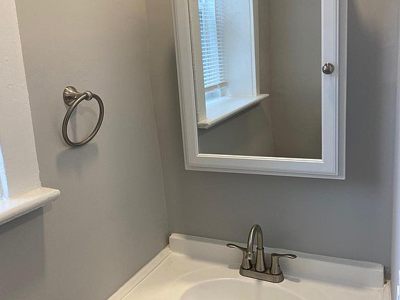 3rd image of 6600 Lincoln Dr APT C6