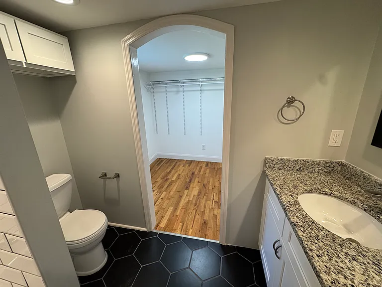 1223 Brookwood Dr — Photo 16