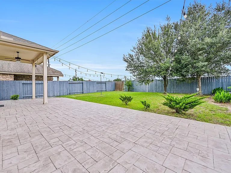 4511 Apple Point Ln — Photo 37