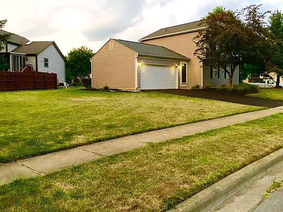 3rd image of 7490 Crooked Stick Dr