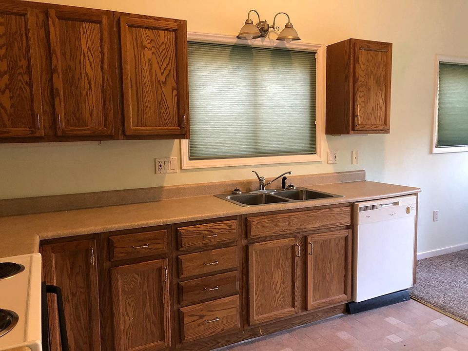 Spacious Kitchen