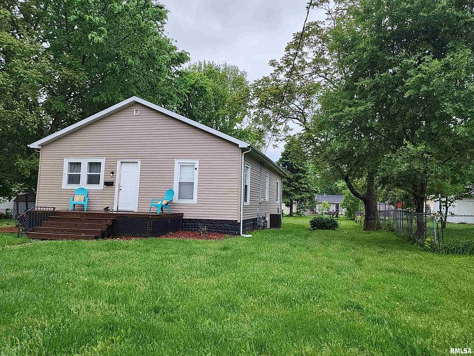 2nd image of 717 Oglesby Ave