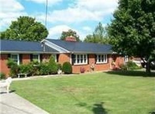 111 Hull Ave, Carthage, TN 37030