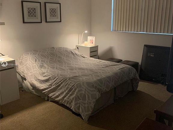 5th image of 9836 Nob Hill Ln #9836