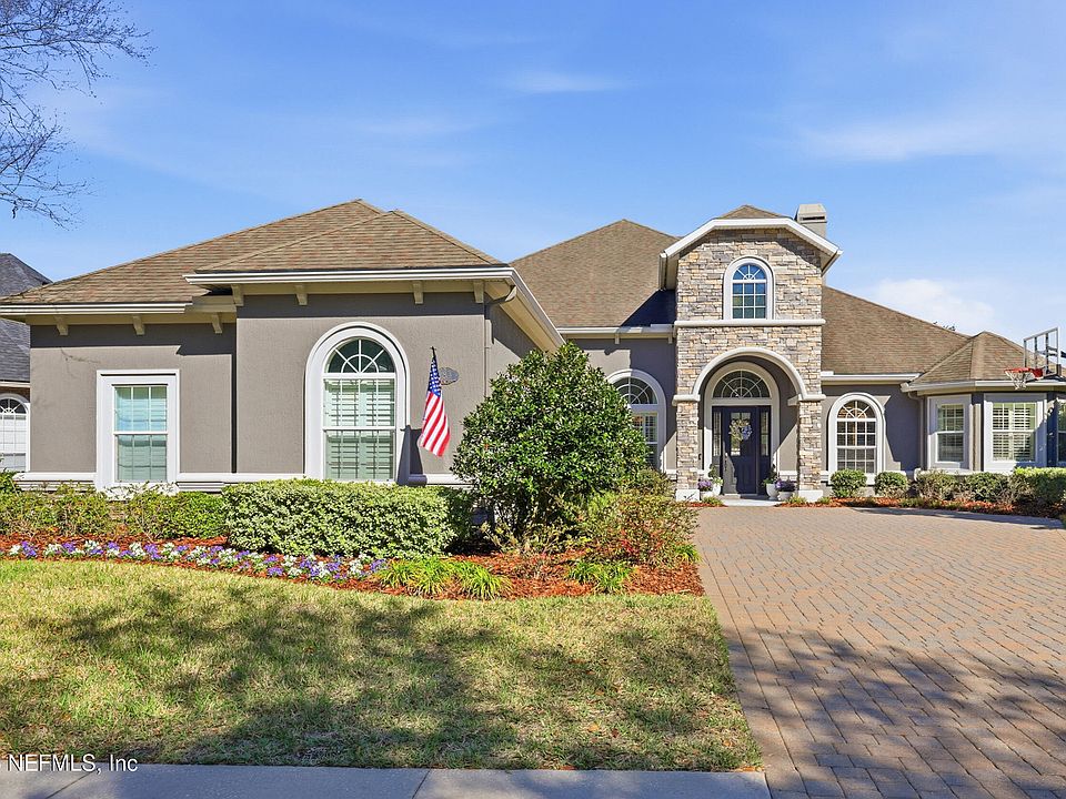 1st image of 284 ST JOHNS FOREST Boulevard