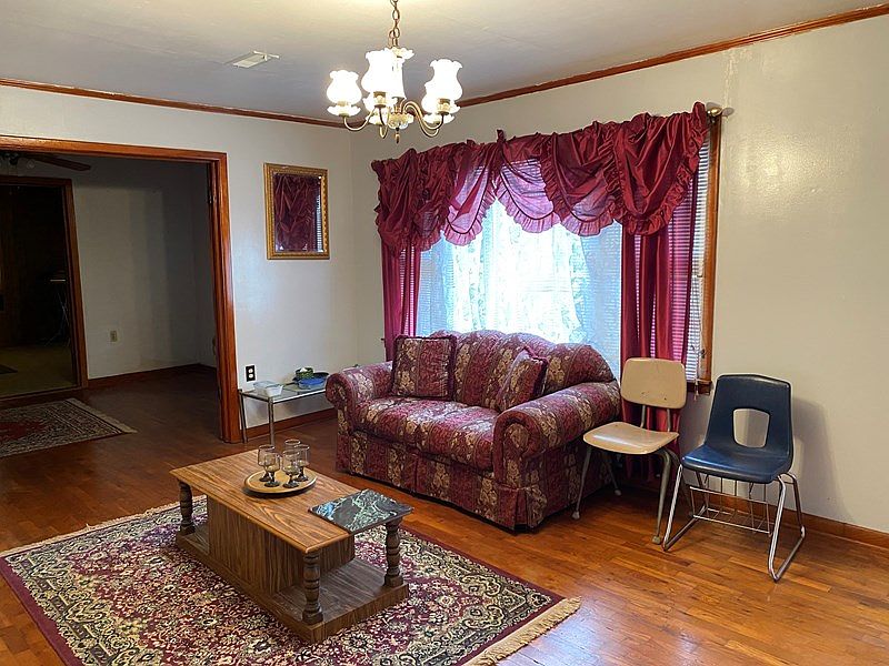 2nd image of 801 Binford Ave