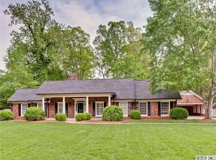 1001 Sumac Dr, Charlotte, NC 28211