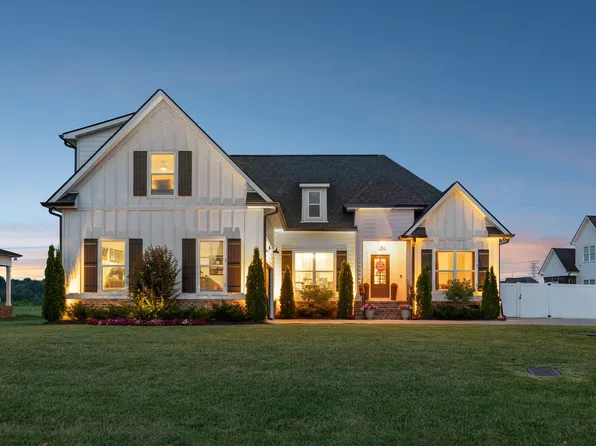 1525 N Side Dr, Murfreesboro, TN 37130