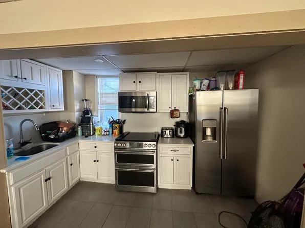 33 Providence St, Worcester, MA