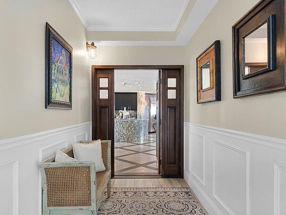 4th image of 200 Gulf Shore Dr Unit 621