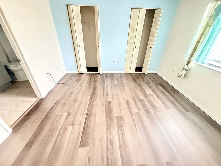 205 Winter Ridge Blvd #205 — Photo 3