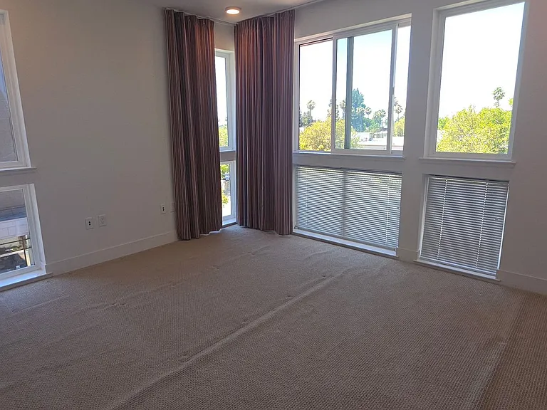 3658 Capitol Ave #306A — Photo 20