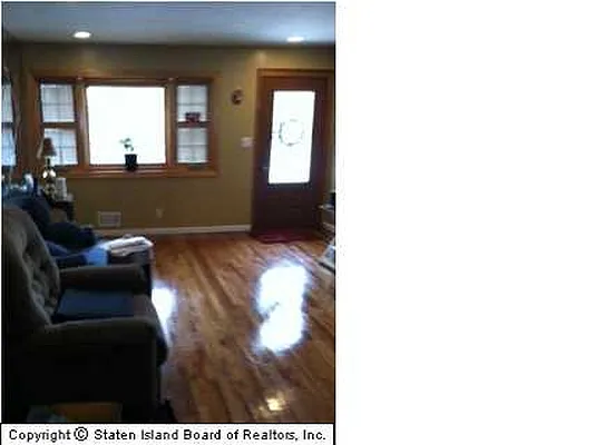 Sold by Robert DeFalco Realty | media 3