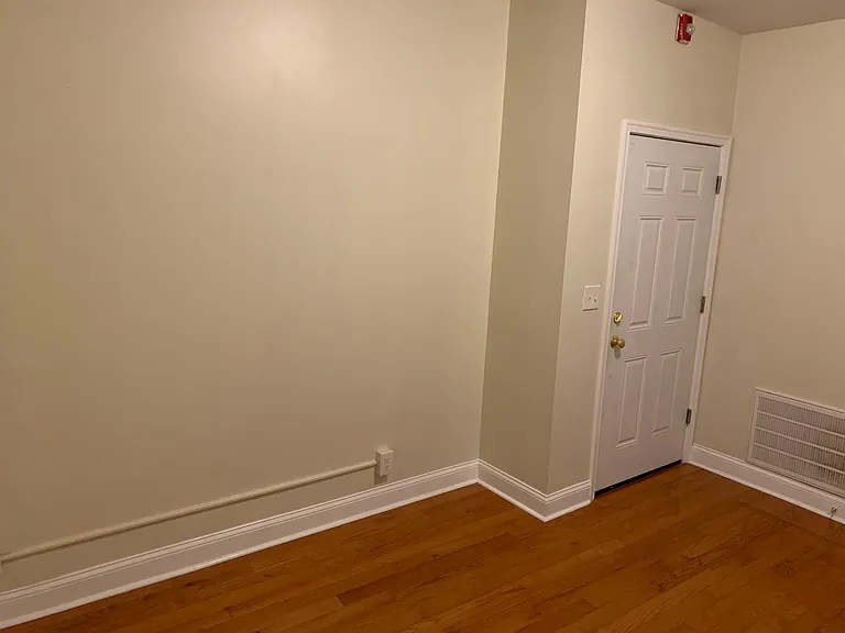 3307 Spring Garden St #2 — Photo 1