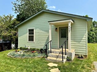 117 School Mountain Rd, Livingston, TN 38570