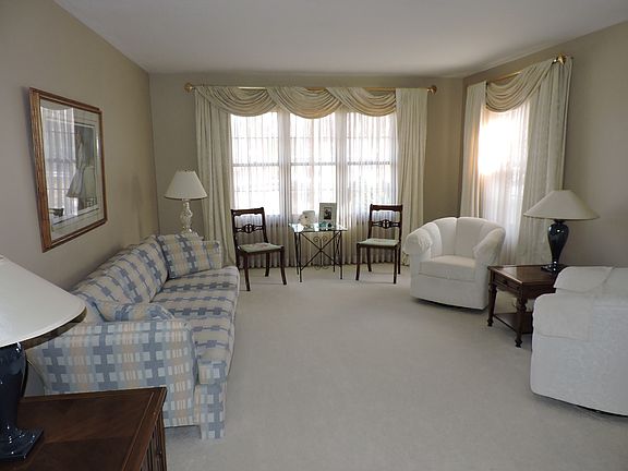 5th image of 123 Anton Dr