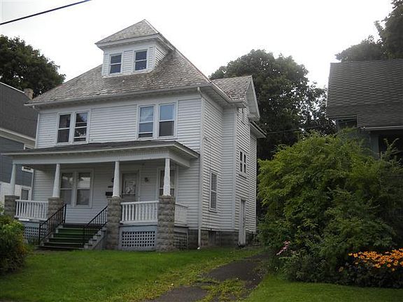 3rd image of 2119 Claremont Ter