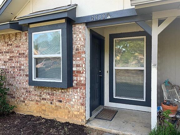 2nd image of 2909 Kathleen Ln