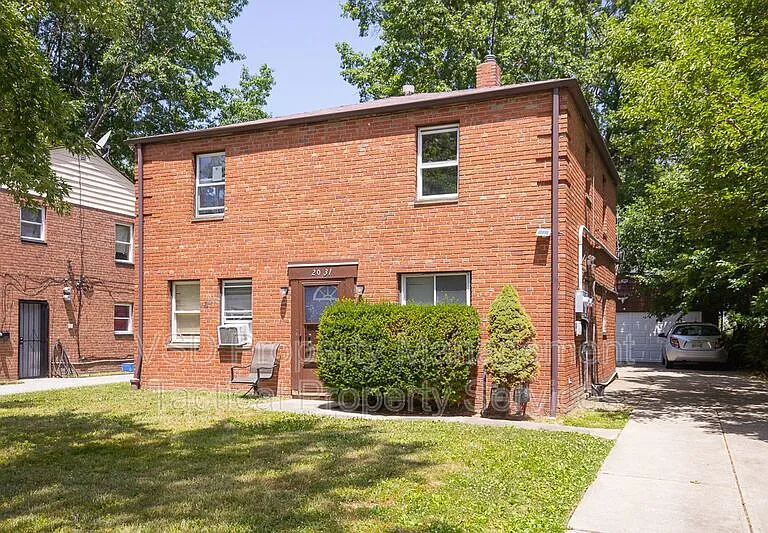 20131 Crystal Ave #UP — Photo 3