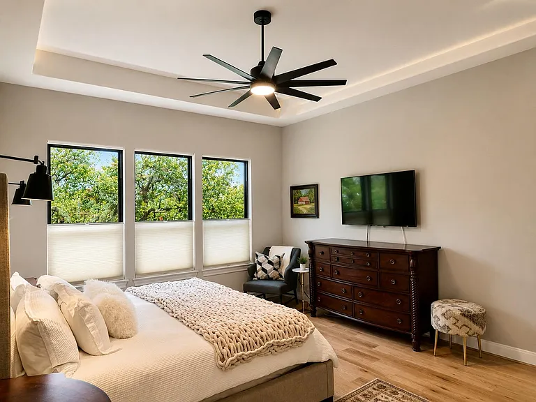 365 Warbler Dr — Photo 14
