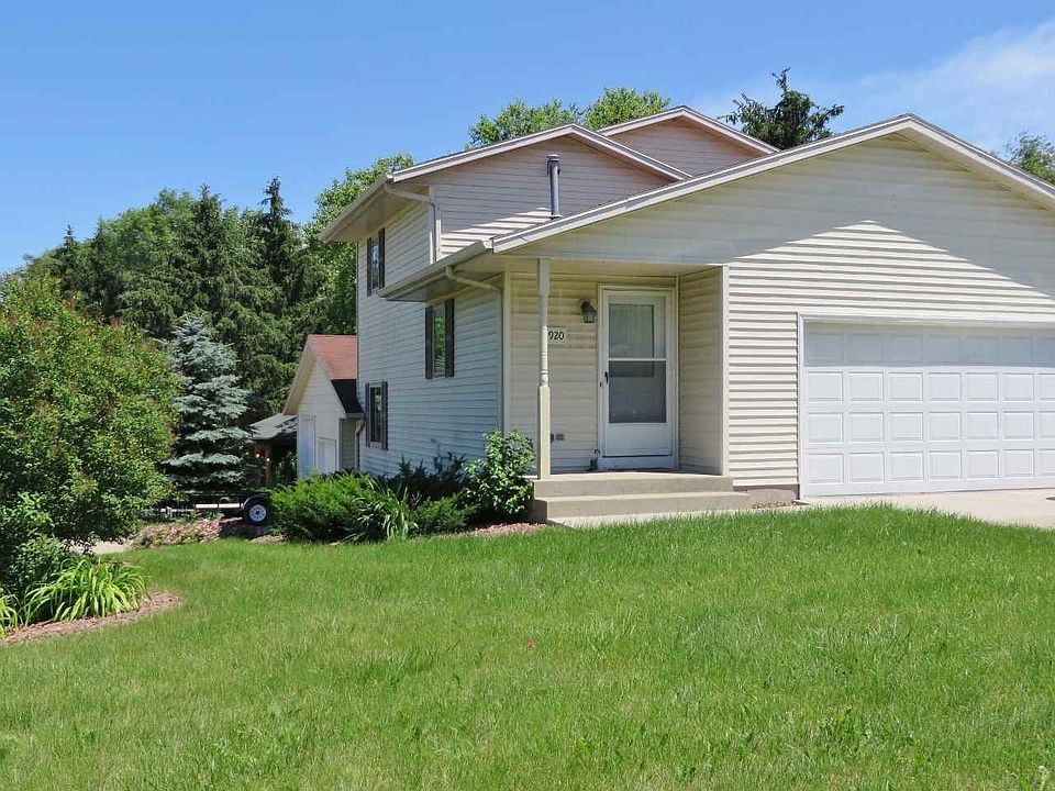 1st image of 1920 Green Valley Dr