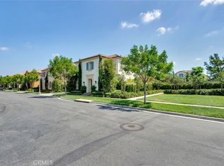 70 Thornapple, Irvine, CA 92620