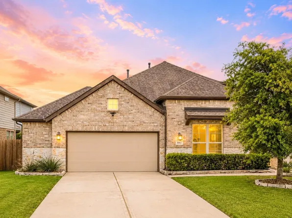3002 Golden Honey Ln, Richmond, TX 77406