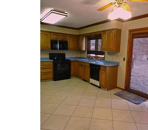 4th image of 315 Ashland Ave