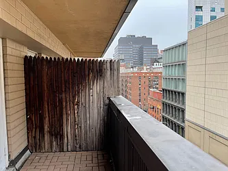 Rented by Green Manzana LLC