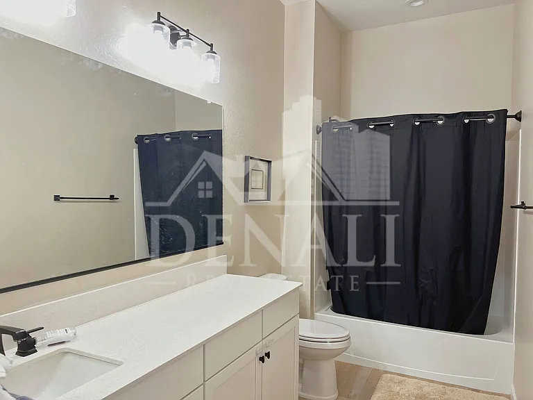 4443 N 201st Ave — Photo 15