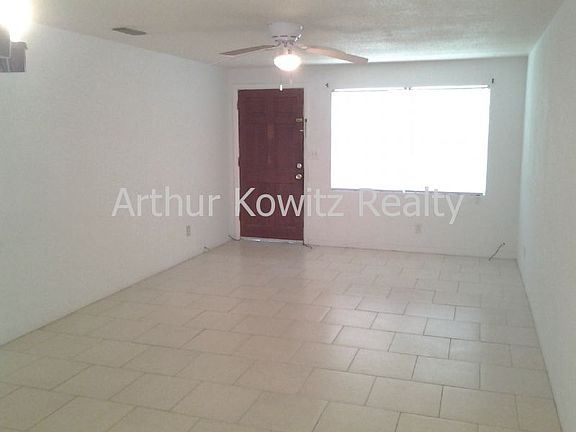 5th image of 412 Lafayette St APT B