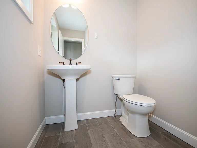 4 Patrick Ct — Photo 10